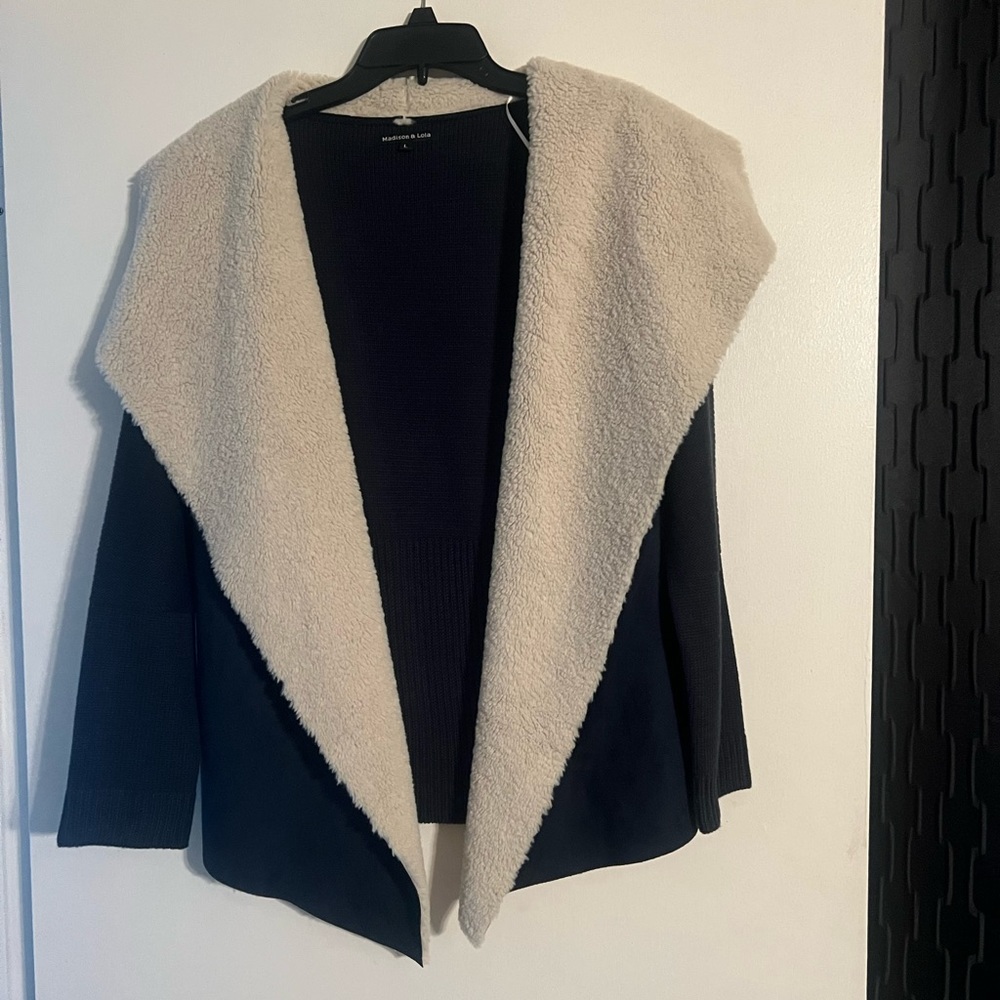 Madison & Lola Blue and cream sweater. Size Large
